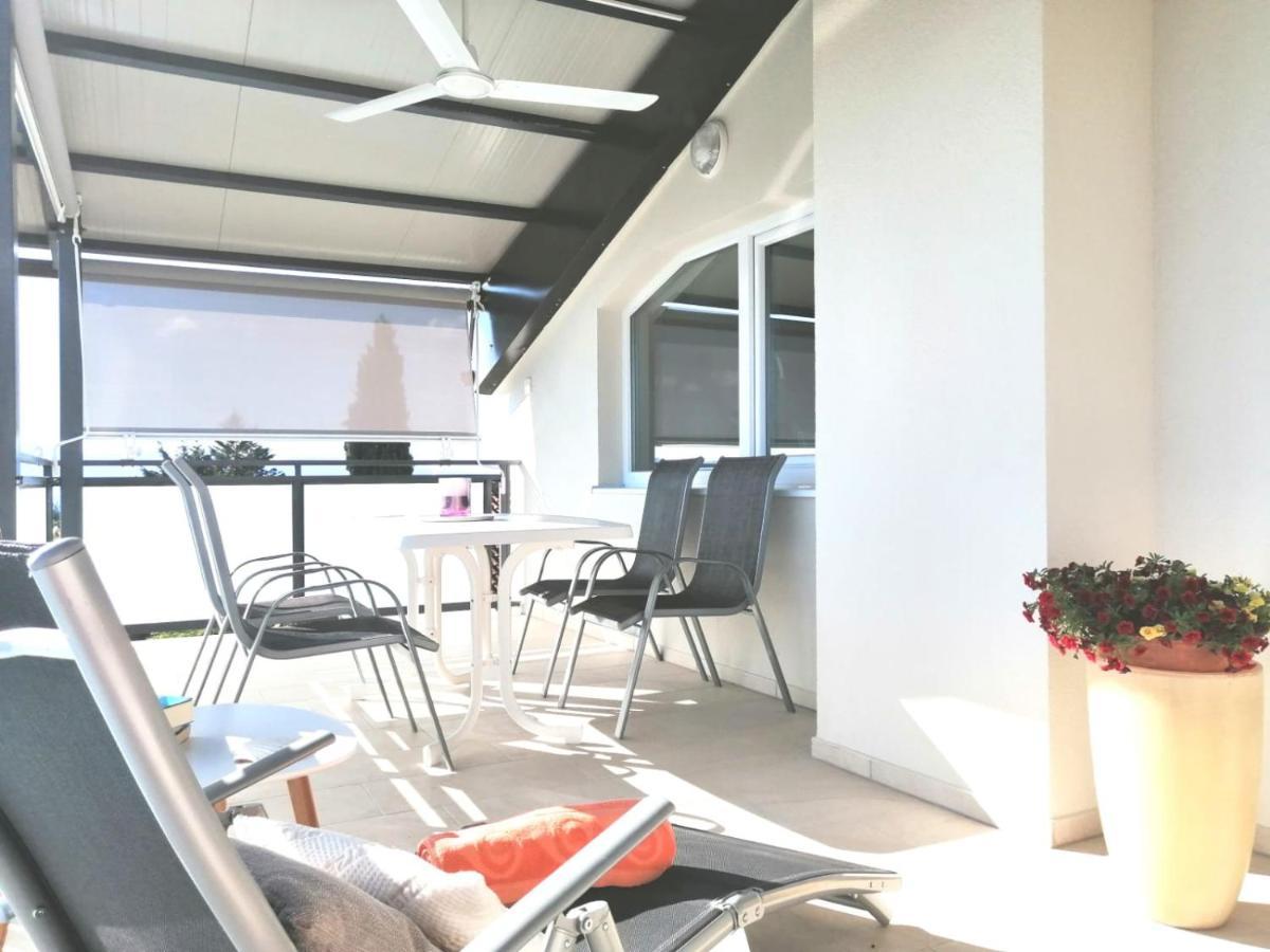 Lovely Sea View House In Malinska Island Krk 외부 사진