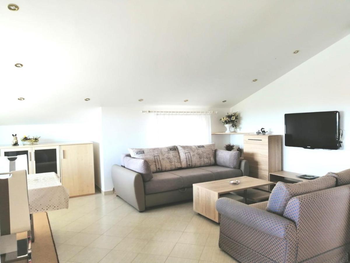 Lovely Sea View House In Malinska Island Krk 외부 사진