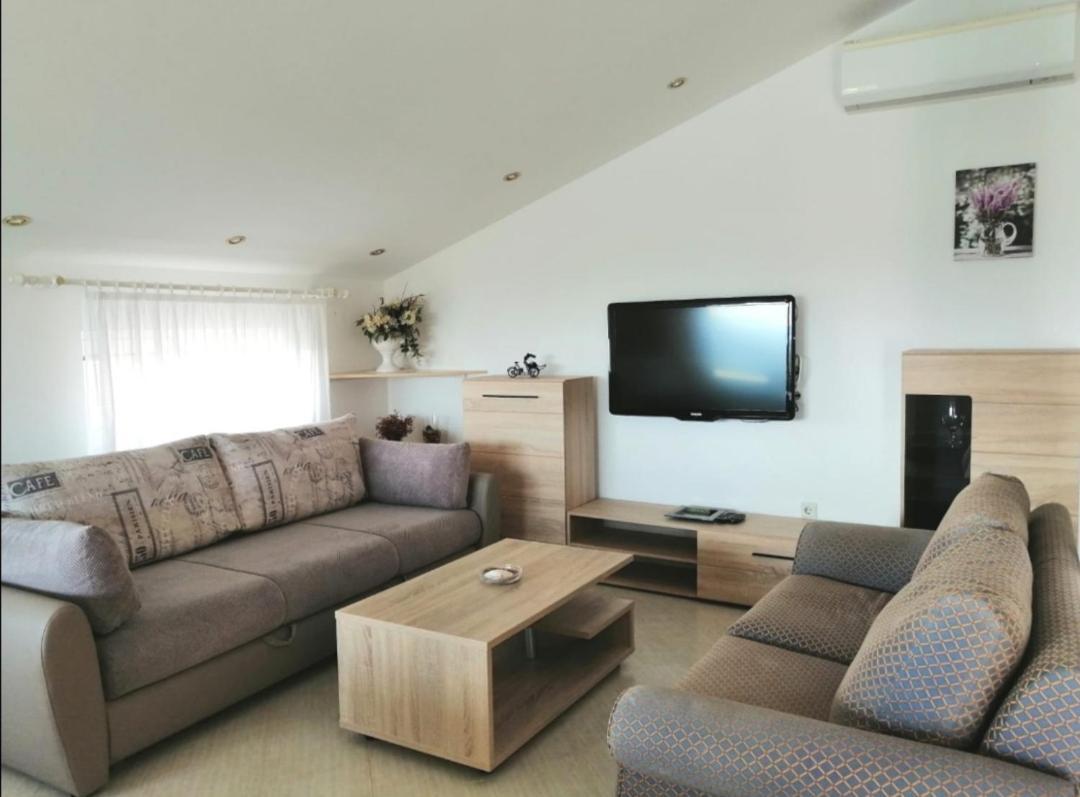 Lovely Sea View House In Malinska Island Krk 외부 사진